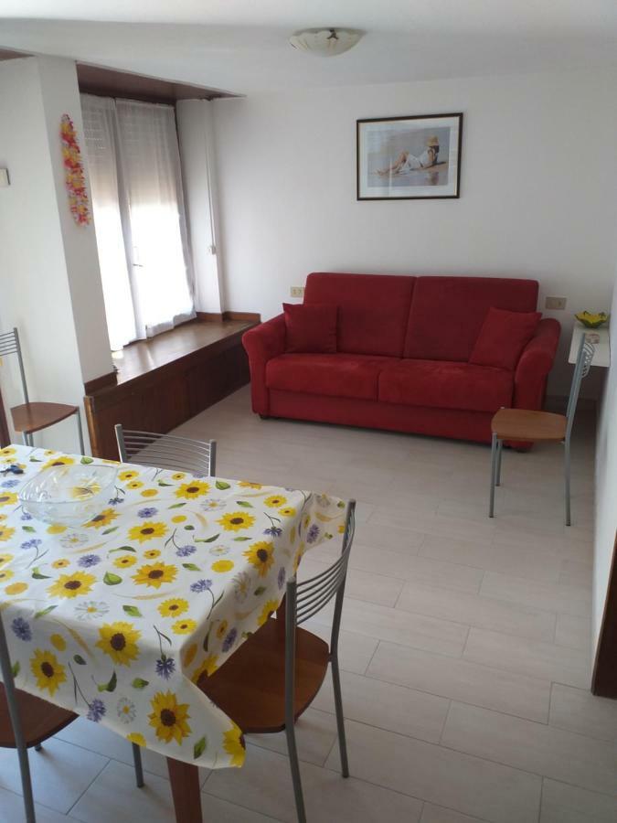 Appartamento Marina Марина ди Карара Екстериор снимка