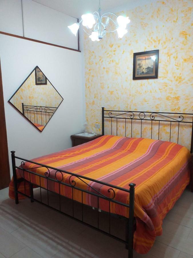 Appartamento Marina Марина ди Карара Екстериор снимка