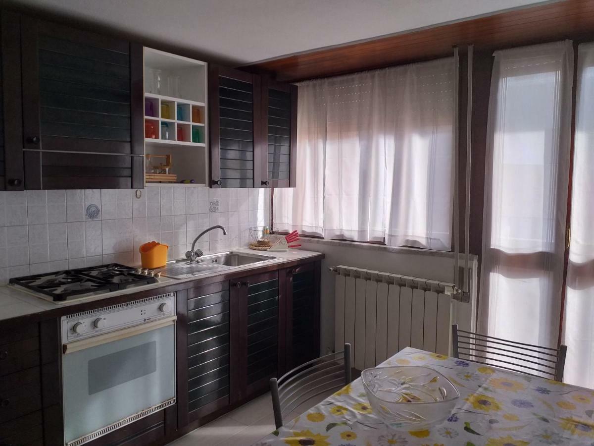 Appartamento Marina Марина ди Карара Екстериор снимка